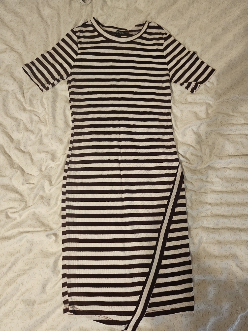 For JUSTIFY Striped Mini Dress Size Medium
